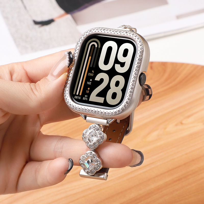 Funda de PC con diamantes huec - Men Accessories All reseña y precio